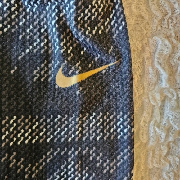 Nike Pro Legging Black And Silver Medium - Picture 6 of 6